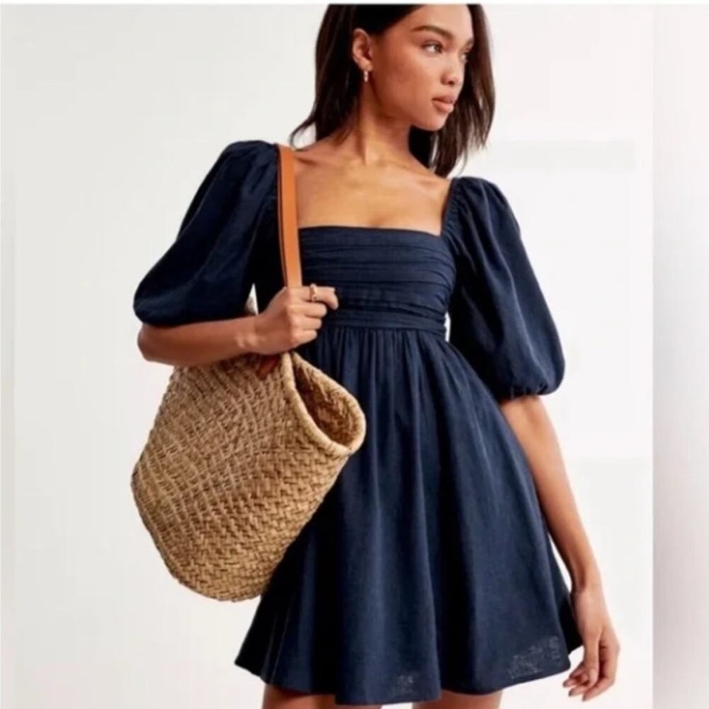 Abercrombie Emerson Navy Puff-Sleeve Square-Neck Mini Dress